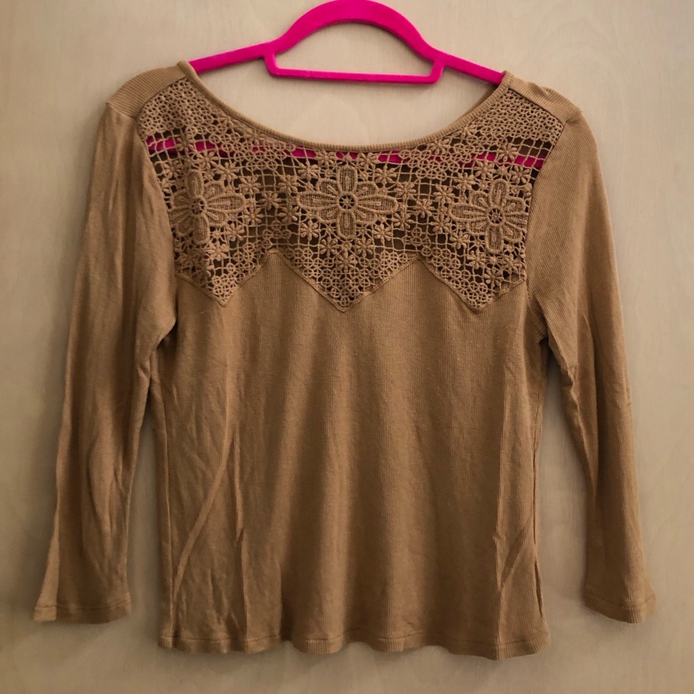 American Eagle Tan Lace Top